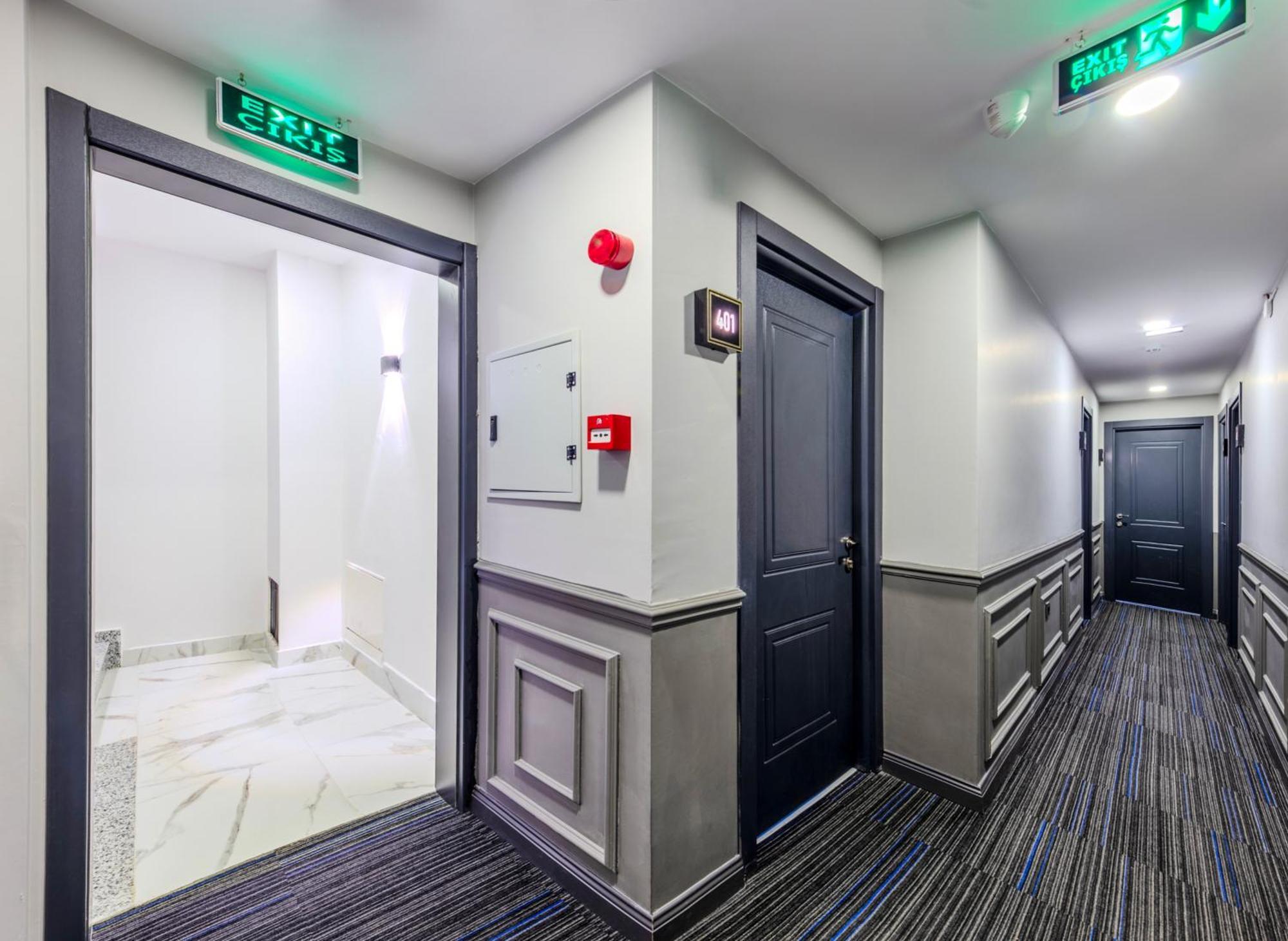 Solin Airport Hotel Arnavutkoy Bagian luar foto